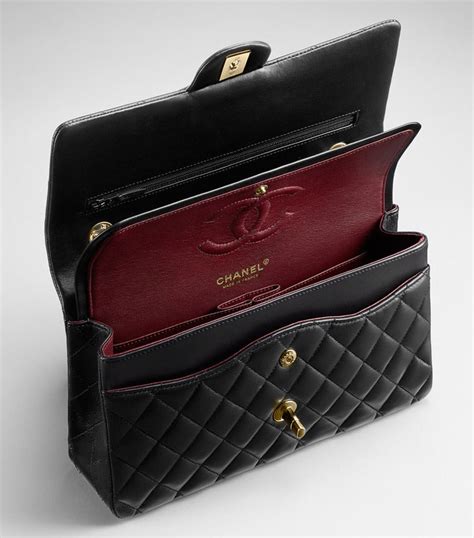 chanel classic flap 正红 深红 huaren.us|The Ultimate International Price Guide: The Chanel Classic Flap .